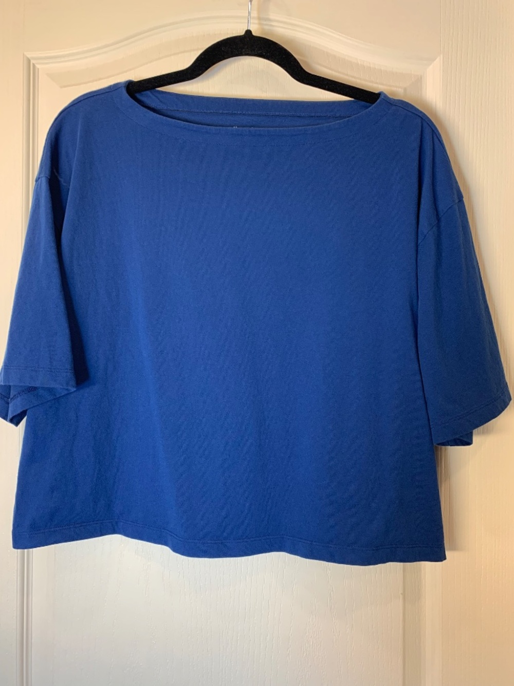 Abercrombie & Fitch Essentials Blue Crop Tee Medium | 100% Cotton Boxy T-Shirt